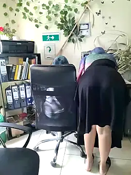 Snapshot of NAJWA-ARAB chatting on February 6, 5:09 pm NAJWA-ARAB online show from February 6, 5:09 pm