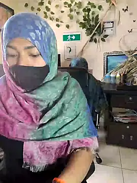 Snapshot of NAJWA-ARAB chatting on February 10, 2:16 pm NAJWA-ARAB online show from February 10, 2:16 pm