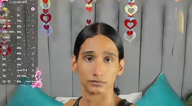 Snapshot of skyyfoxpraga chatting on February 27, 2:00 pm skyyfoxpraga online show from February 27, 2:00 pm