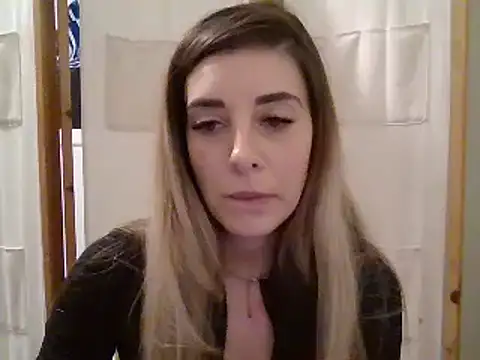 Snapshot of MissBella131 chatting on January 9, 5:11 pm MissBella131 online show from January 9, 5:11 pm