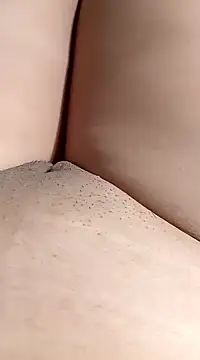 Snapshot of Khaleyssi chatting on December 16, 4:27 pm Khaleyssi online show from December 16, 4:27 pm