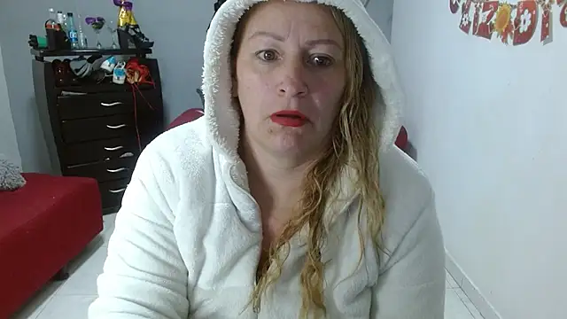 emperabigbootybigass online show from February 28, 12:31 pm