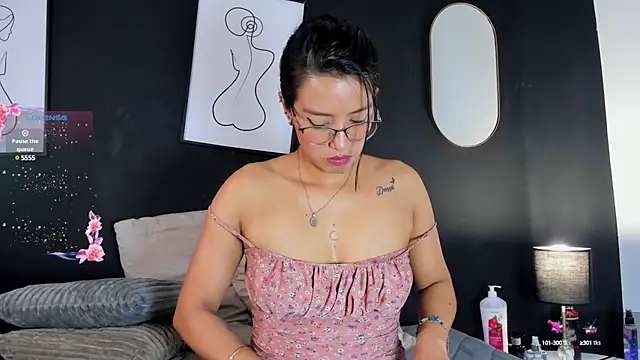 Snapshot of Lilith_dh chatting on March 20, 5:47 pm Lilith dh online show from March 20, 5:47 pm