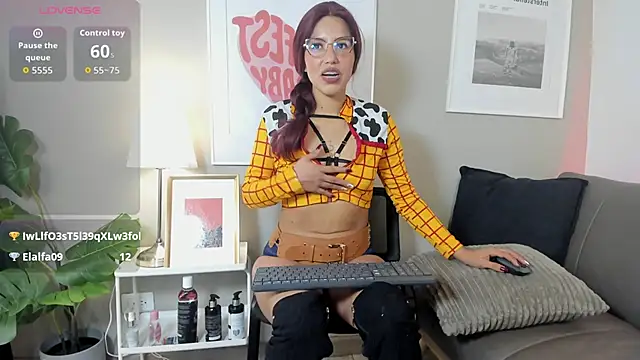 Snapshot of Lilith_dh chatting on October 31, 11:33 am Lilith dh online show from October 31, 11:33 am