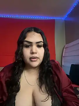 iTrapXXXBACKUP online show from January 11, 7:49 pm