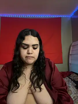 iTrapXXXBACKUP online show from January 12, 10:54 pm