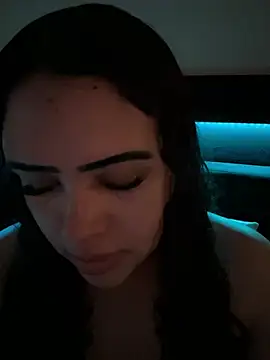 iTrapXXXBACKUP online show from April 12, 8:58 pm