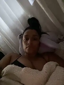 Snapshot of KatalinnaBrown chatting on December 4, 12:03 pm KatalinnaBrown online show from December 4, 12:03 pm