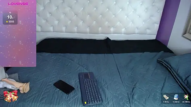 MadameDamn online show from December 9, 6:03 pm