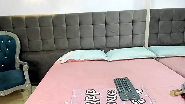 MadameDamn online show from January 7, 12:20 pm