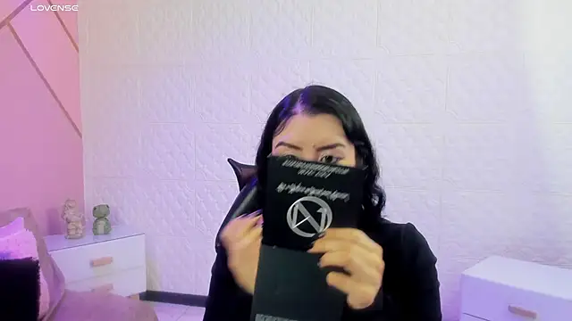 Violetaa diazz online show from February 16, 9:22 pm