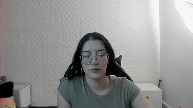 Snapshot of Violetaa_diazz chatting on June 26, 8:46 pm Violetaa diazz online show from June 26, 8:46 pm