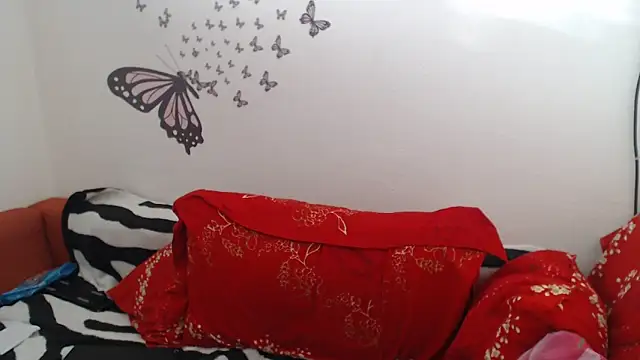 LadyHellene online show from February 23, 7:33 am