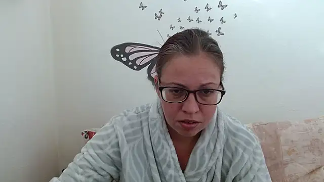 LadyHellene online show from March 14, 7:03 am