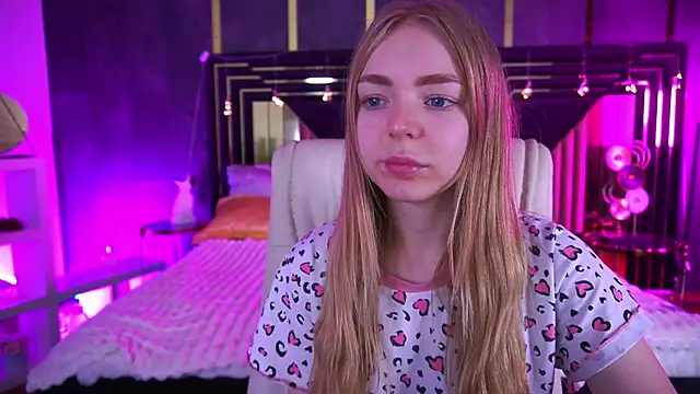 EmilySunshineS online show from January 14, 8:20 am