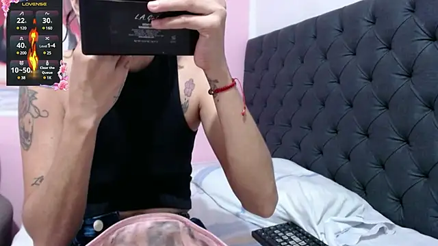  candy jade  online show from February 5, 11:44 am