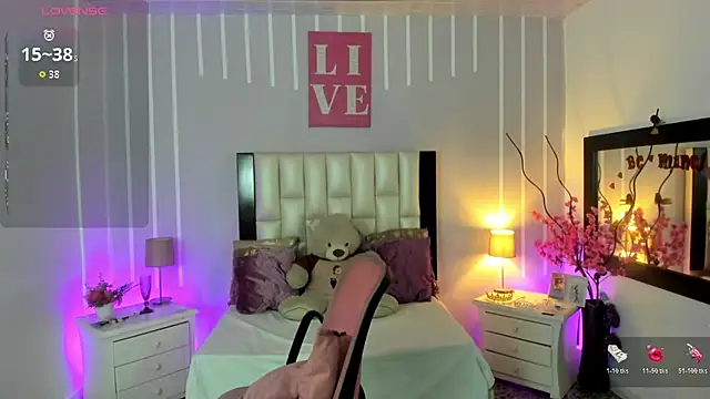 Snapshot of Andy_Gamboa chatting on February 13, 12:56 pm Andy Gamboa online show from February 13, 12:56 pm