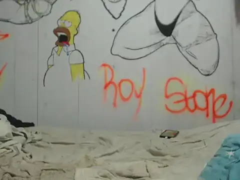 Snapshot of roystonee01 chatting on November 5, 3:17 am roystonee01 online show from November 5, 3:17 am