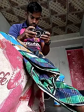 Snapshot of arafat_mia chatting on January 21, 8:52 am arafat mia online show from January 21, 8:52 am