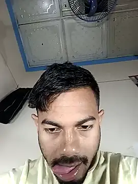 Snapshot of arafat_mia chatting on January 28, 12:36 am arafat mia online show from January 28, 12:36 am