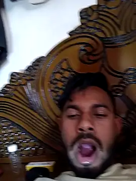 Snapshot of arafat_mia chatting on February 12, 7:13 am arafat mia online show from February 12, 7:13 am
