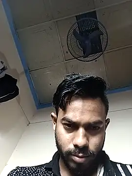 Snapshot of arafat_mia chatting on March 1, 1:53 am arafat mia online show from March 1, 1:53 am