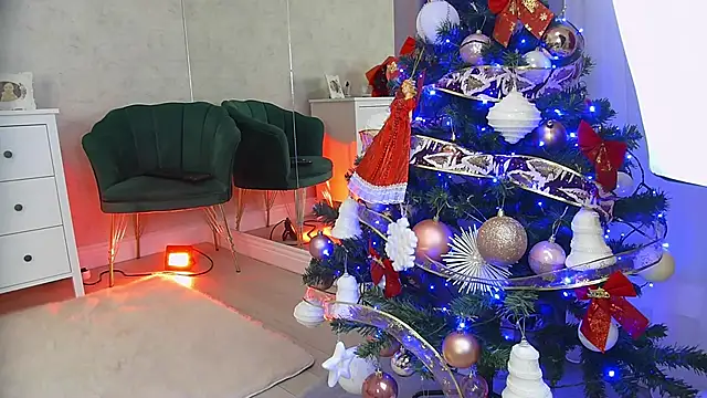 anissia teaser online show from December 17, 1:50 pm