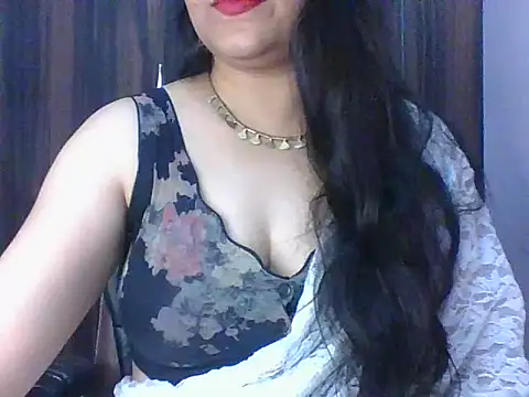 Snapshot of santurmom chatting on July 3, 6:36 pm santurmom online show from July 3, 6:36 pm