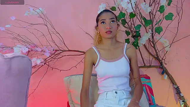 Charlotte Love10 online show from April 9, 11:59 am