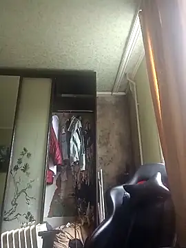 Veronica-Celie online show from March 6, 5:57 am