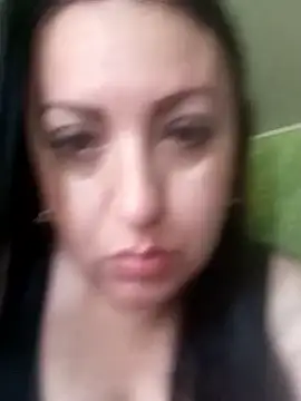 Snapshot of Veronica-Celie chatting on June 9, 9:32 am Veronica-Celie online show from June 9, 9:32 am