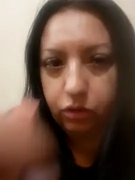 Snapshot of Veronica-Celie chatting on June 17, 9:38 pm Veronica-Celie online show from June 17, 9:38 pm