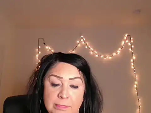 AlyssiaAmoreXO online show from February 5, 9:18 pm