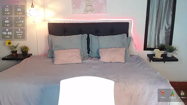 Snapshot of Brown_Pearl chatting on December 4, 10:41 pm Brown Pearl online show from December 4, 10:41 pm