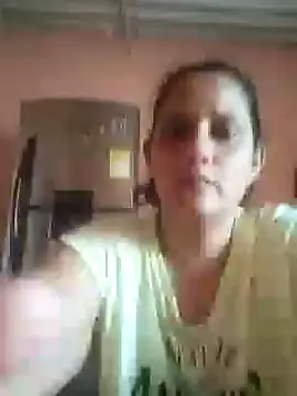 carolina goez online show from December 10, 2:28 pm