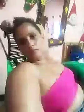 carolina goez online show from December 24, 10:49 pm