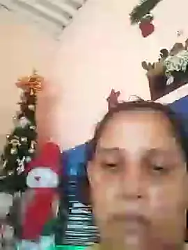 carolina goez online show from December 25, 3:28 pm