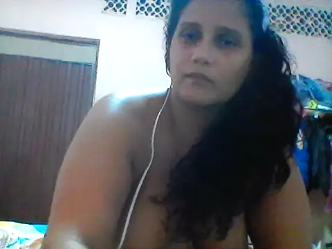 carolina goez online show from February 14, 10:14 pm