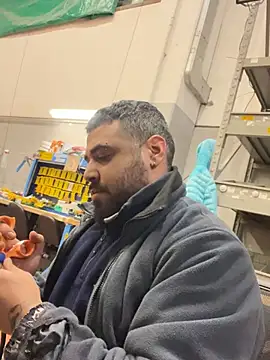 Dikkiduohottt online show from February 7, 6:24 am