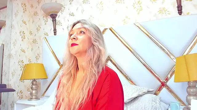 Snapshot of MalorySweet chatting on January 28, 3:46 pm MalorySweet online show from January 28, 3:46 pm