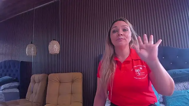 Snapshot of MalorySweet chatting on February 26, 11:52 am MalorySweet online show from February 26, 11:52 am