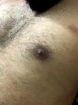 Snapshot of desiduzz21 chatting on November 18, 7:29 pm desiduzz21 online show from November 18, 7:29 pm