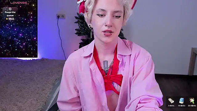 Snapshot of Tonyyxxx chatting on December 21, 5:36 am Tonyyxxx online show from December 21, 5:36 am