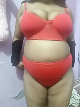 Snapshot of Cute_payal0 chatting on July 10, 4:42 pm Cute payal0 online show from July 10, 4:42 pm