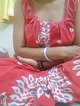 Snapshot of Melody_Shyla chatting on October 31, 10:33 pm Melody Shyla online show from October 31, 10:33 pm