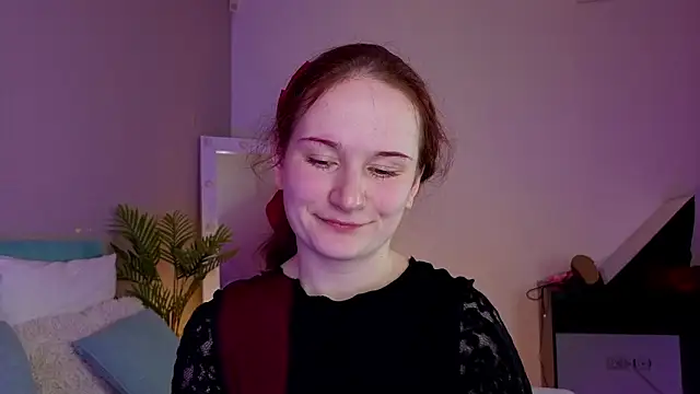 L1ittle kitty  online show from March 10, 5:45 am