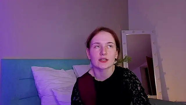 L1ittle kitty  online show from March 20, 7:24 am