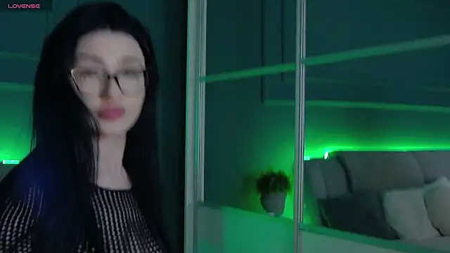 AllisonSky online show from March 25, 3:07 pm