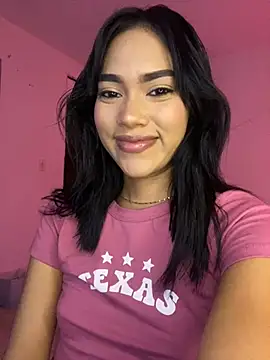 Snapshot of valeriah_7 chatting on January 17, 7:38 pm valeriah 7 online show from January 17, 7:38 pm