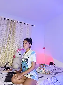 Snapshot of valeriah_7 chatting on March 14, 5:46 pm valeriah 7 online show from March 14, 5:46 pm